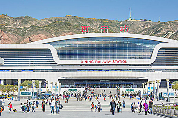青海西宁火车站